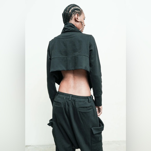 Nicholas K The Shelton Linen Blend Crop Cardigan in Slate, size XS - Picture 14 of 14